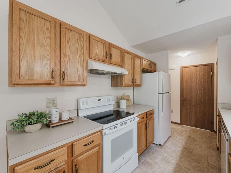 6817 Ridge Rock Drive , Unit 13, New Albany, OH 43054 Photo 24