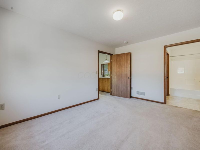 6817 Ridge Rock Drive, Unit 13, New Albany, OH 43054 Photo 37