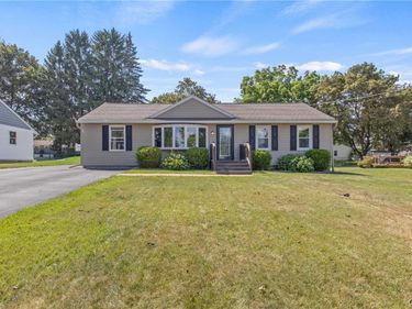 200 Camillus Drive, Camillus, NY 13031