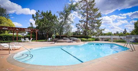 6 Shady Oaks Dr, Folsom, CA 95630 Photo