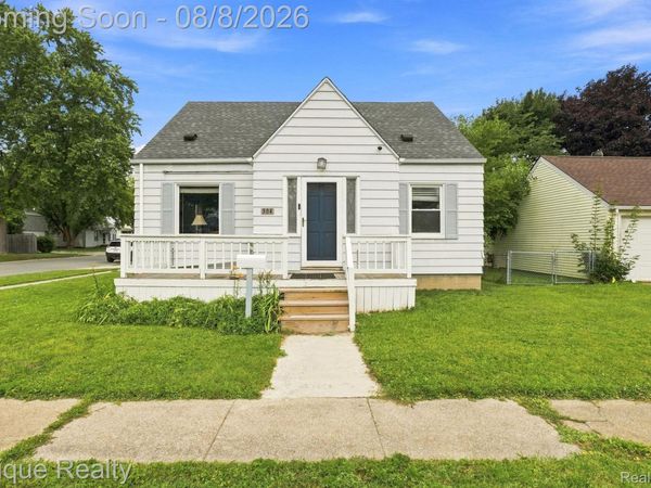 304 16th Street, Port Huron, Mi 48060