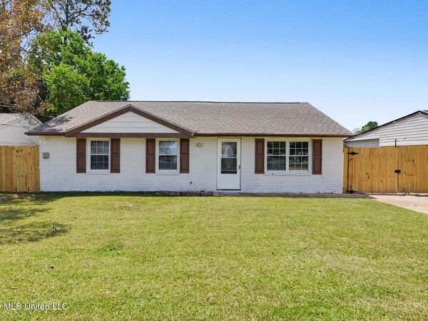 15509 Orleans Drive, Biloxi, MS 39532