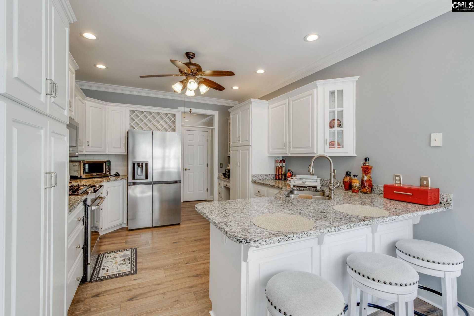 447 Longtown Road W Photo 21