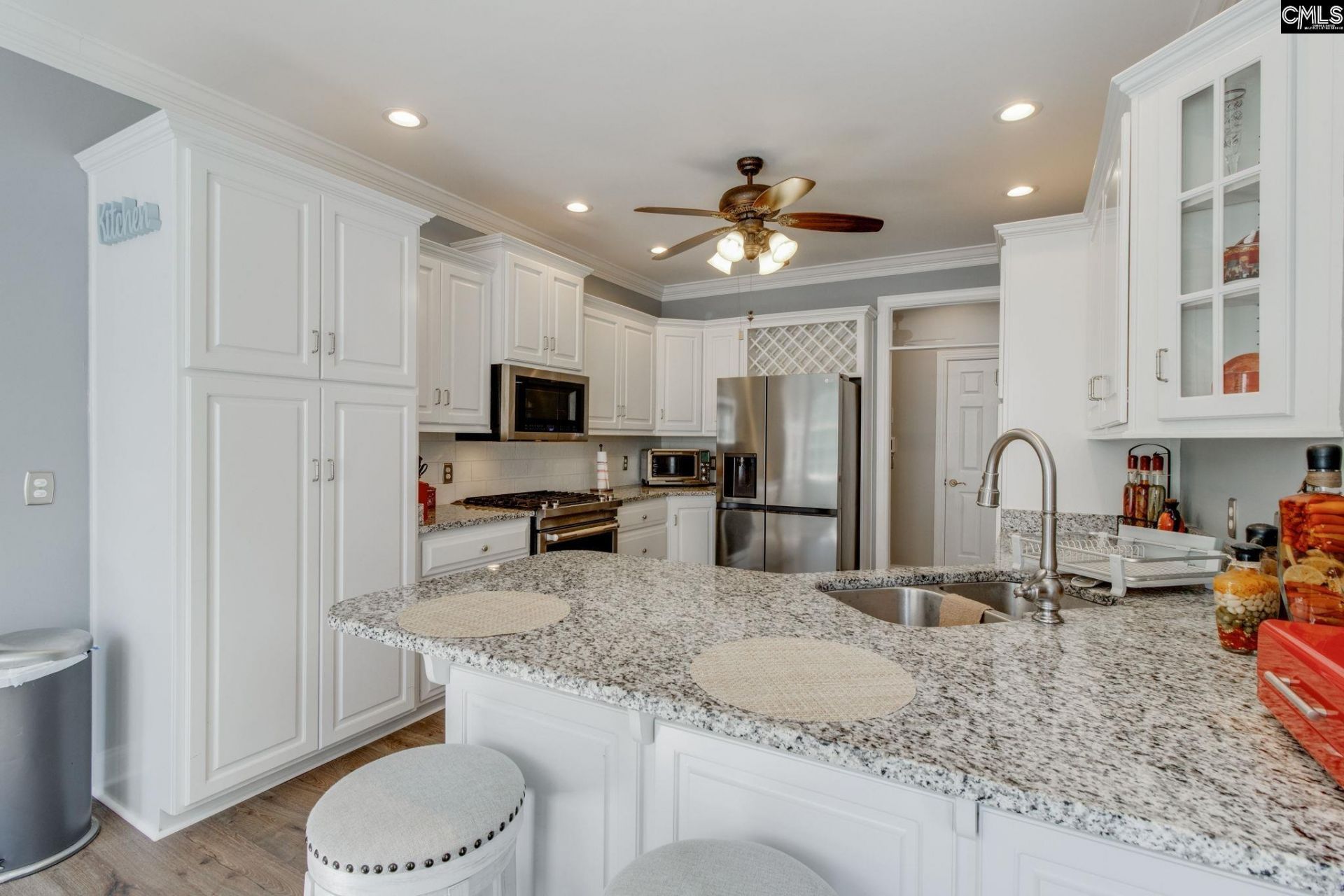 447 Longtown Road W Photo 22