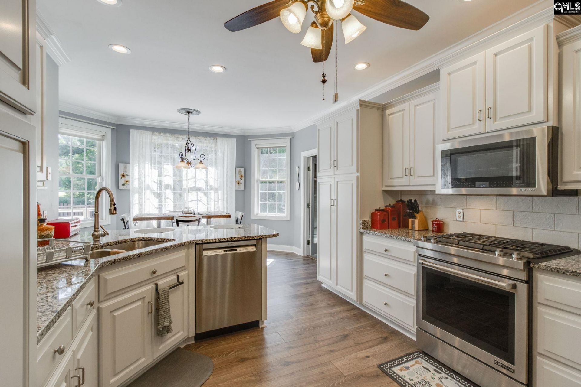 447 Longtown Road W Photo 23