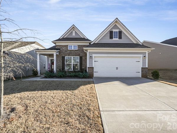 125 White Apple Way, Statesville, NC 28625