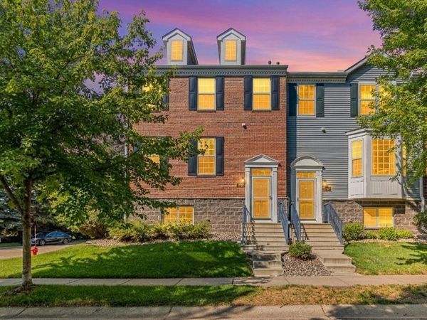 15871 Freedom Lane , Apple Valley, MN 55124