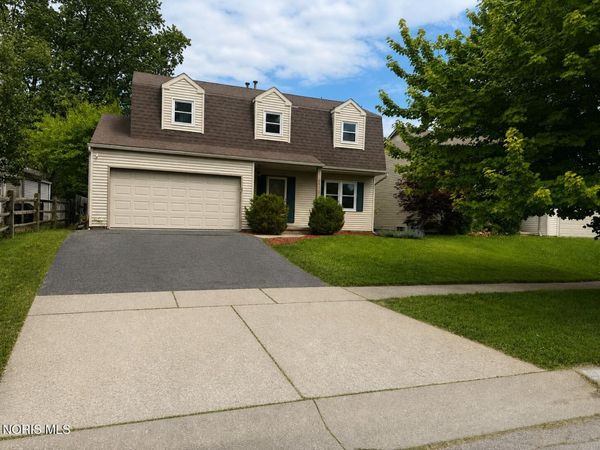 6011 Willowvale Drive, Toledo, OH 43615