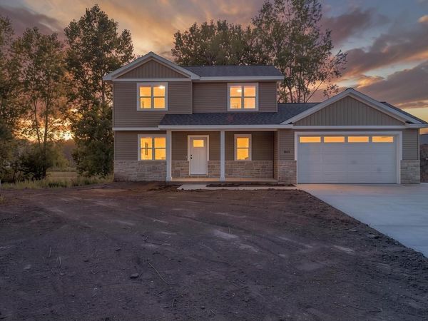 1631 EMERSON COURT, Green Bay, WI 54313
