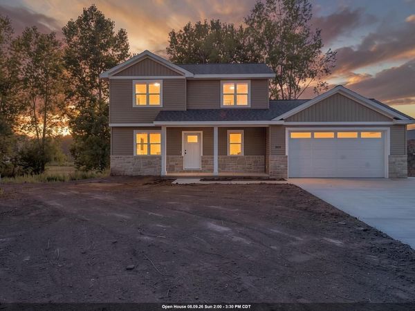 1631 EMERSON COURT, Green Bay, WI 54313