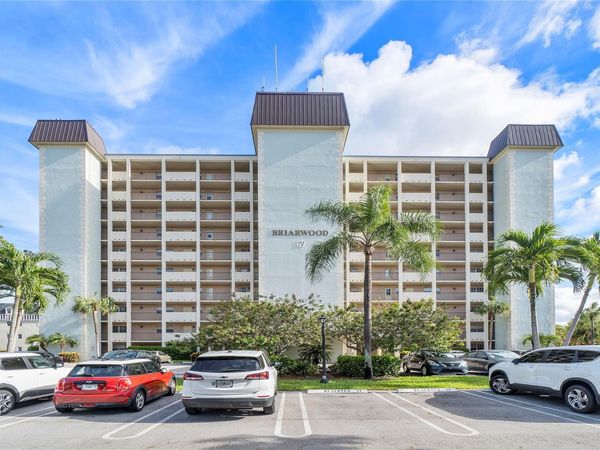 9101 W SAMPLE Road, Unit 402, Coral Springs, FL 33065