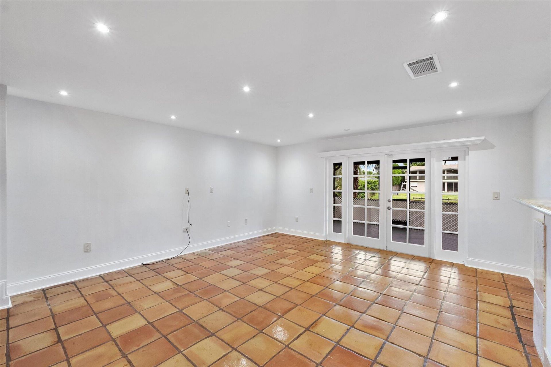 9897 Fairway Cove Lane, Plantation, FL 33324 Photo