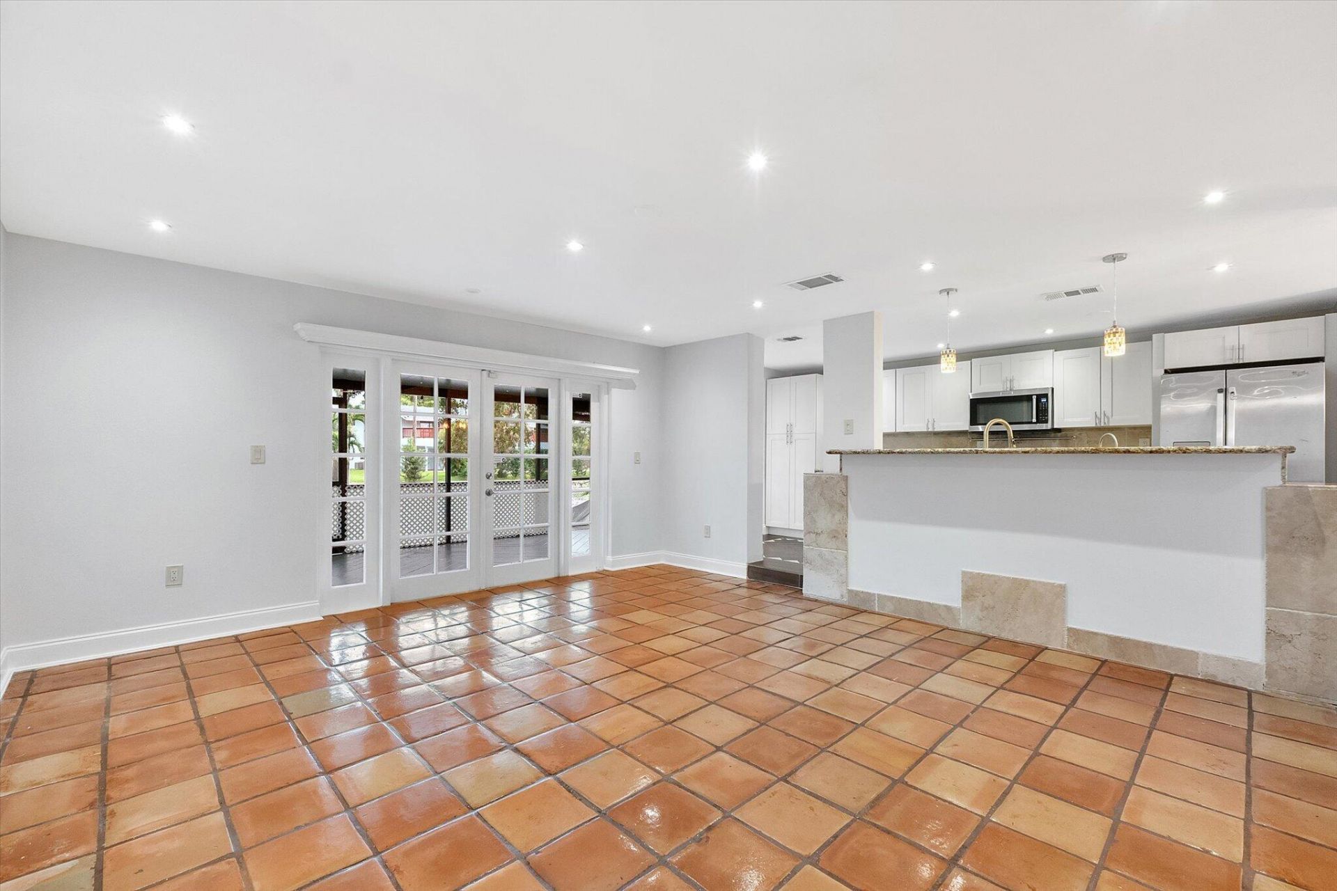 9897 Fairway Cove Lane, Plantation, FL 33324 Photo