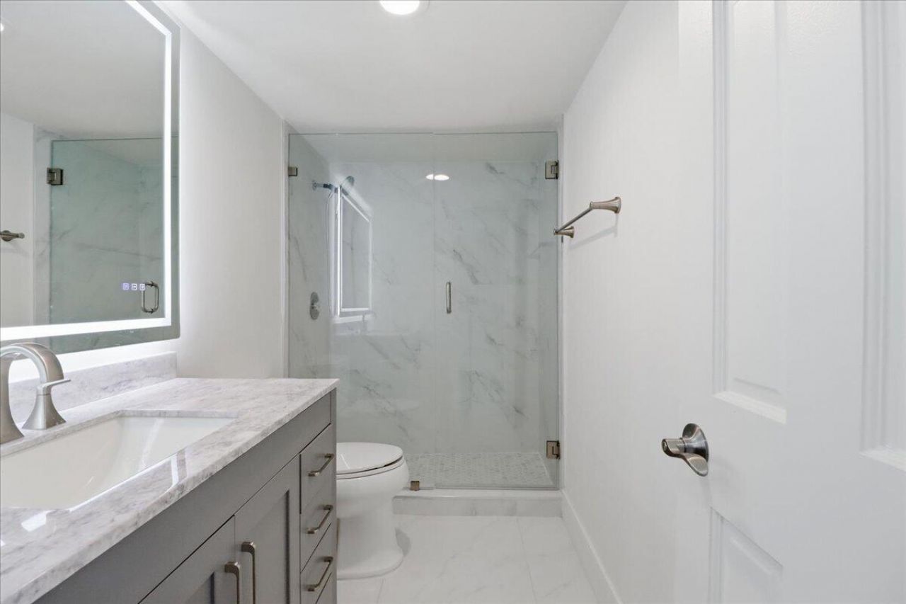 936 Intracoastal Drive, Unit 21C, Fort Lauderdale, FL 33304 Photo