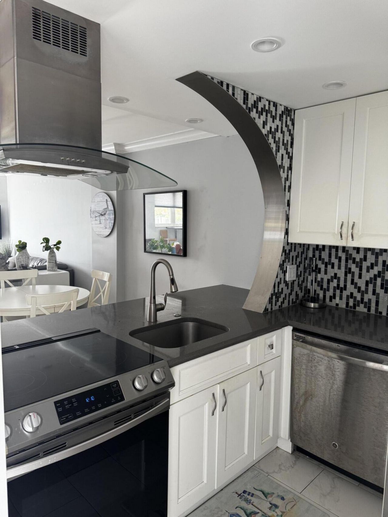 1777 SE 15th Street, Unit 220, Fort Lauderdale, FL 33316 Photo
