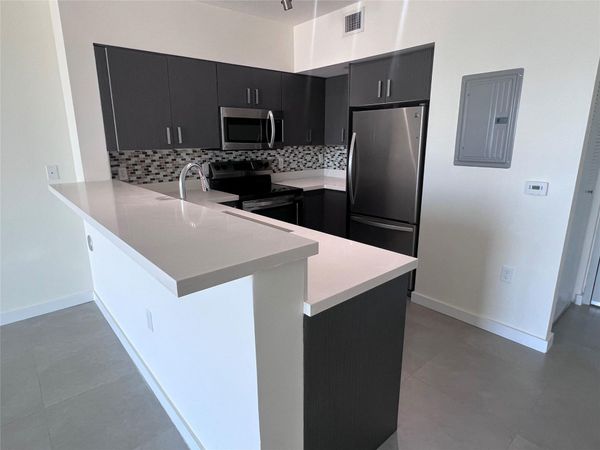 729 NW 2 Street, Unit 505, Miami, FL 33128