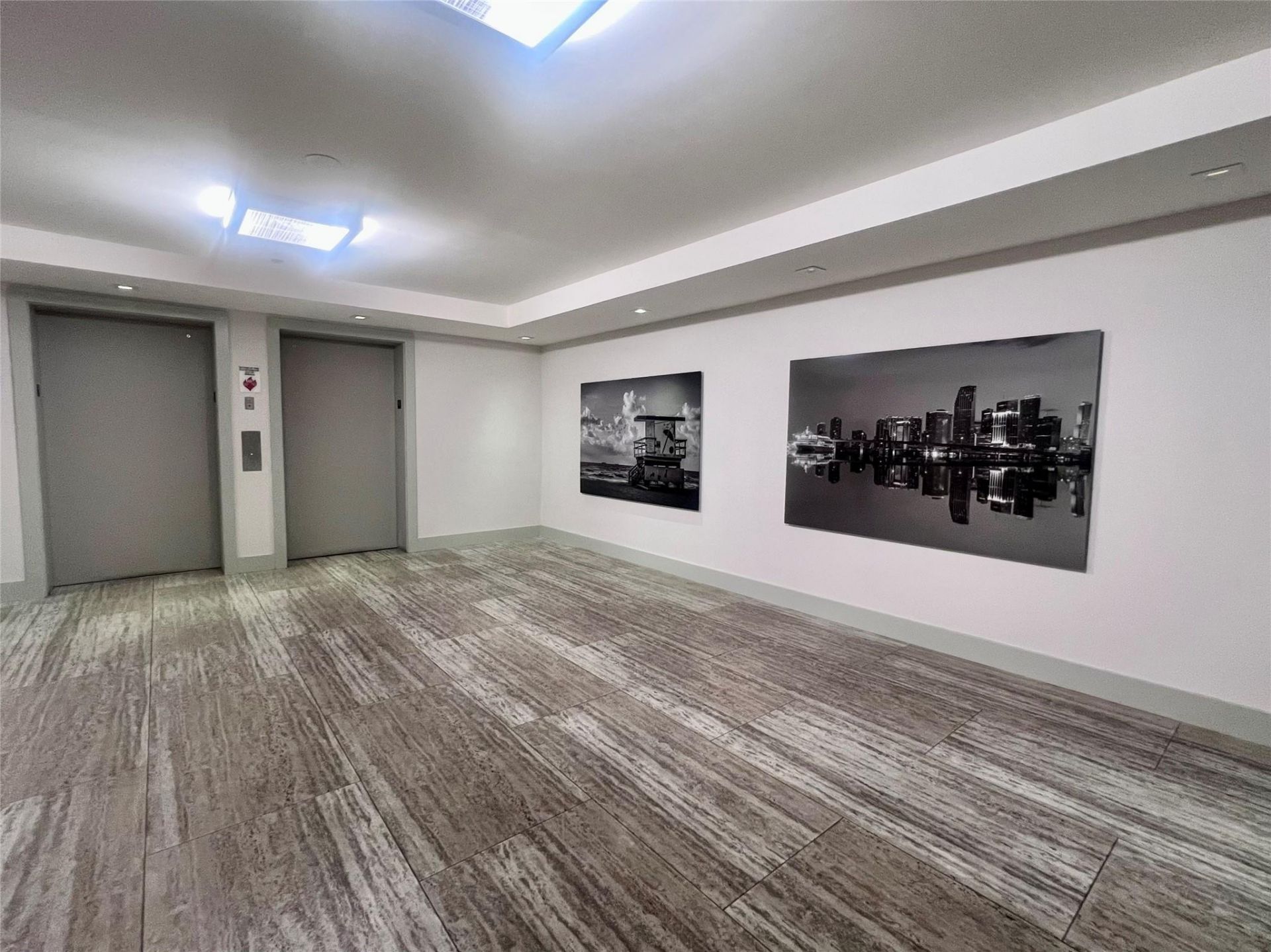729 NW 2 Street, Unit 605, Miami, FL 33128 Photo
