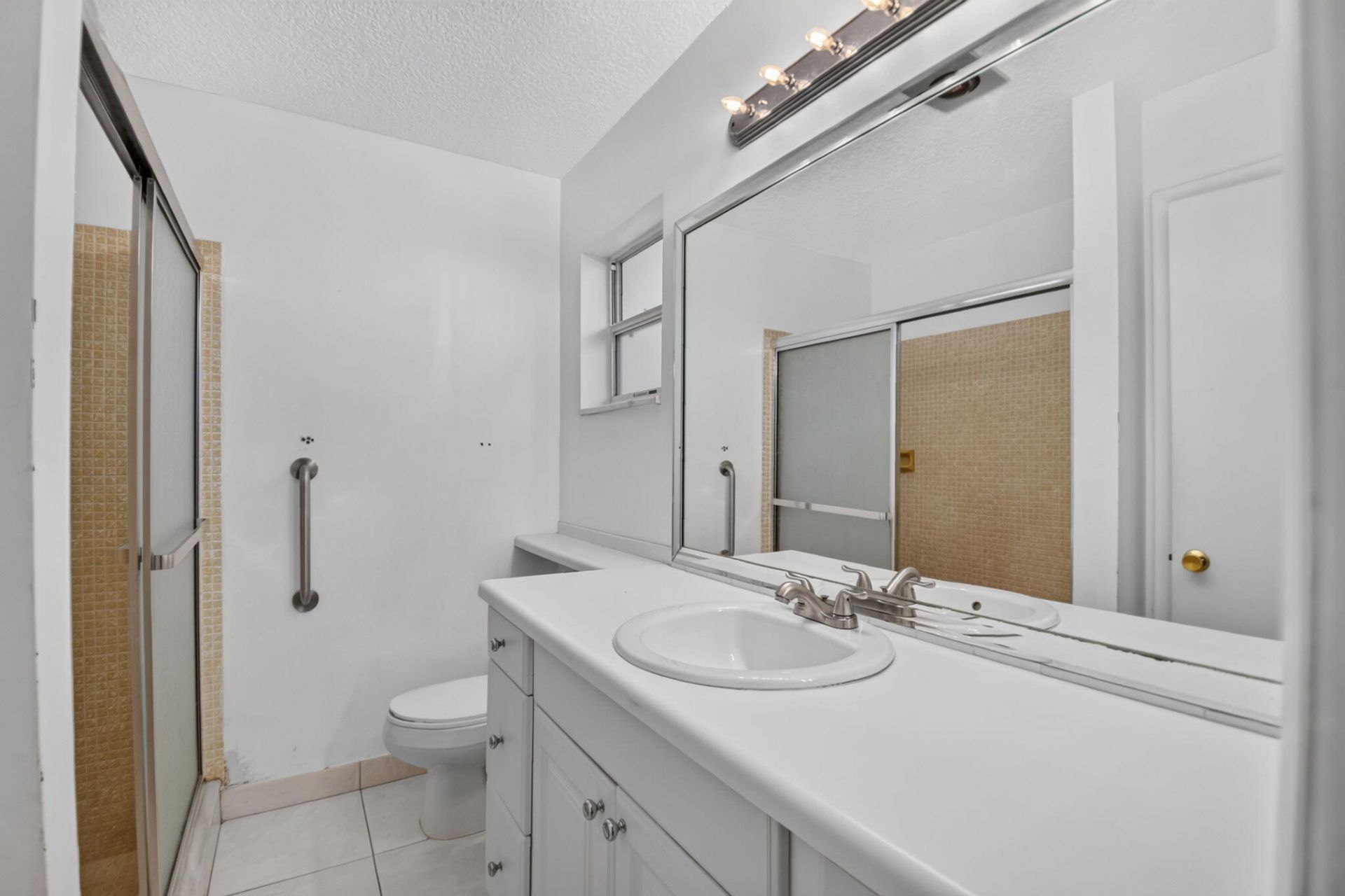 2091 SW 13th Terrace Sw, Boynton Beach, FL 33426 Photo
