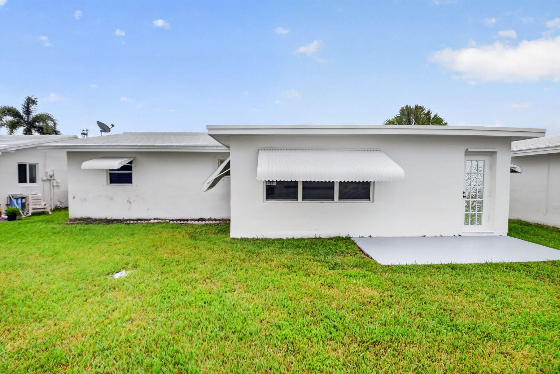 2091 SW 13th Terrace Sw, Boynton Beach, FL 33426 Photo