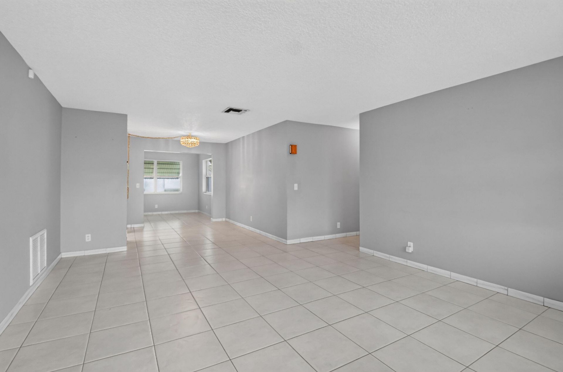 2091 SW 13th Terrace Sw, Boynton Beach, FL 33426 Photo