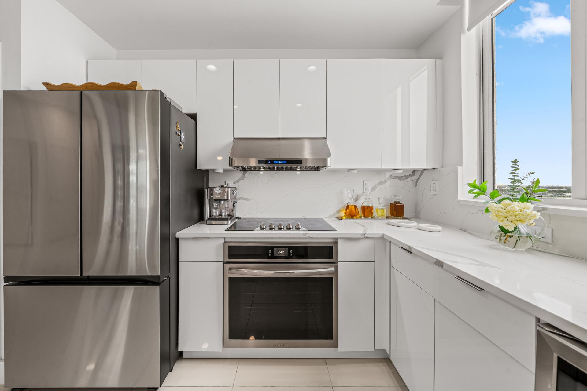 300 S Australian Avenue, Unit 907, West Palm Beach, FL 33401 Photo