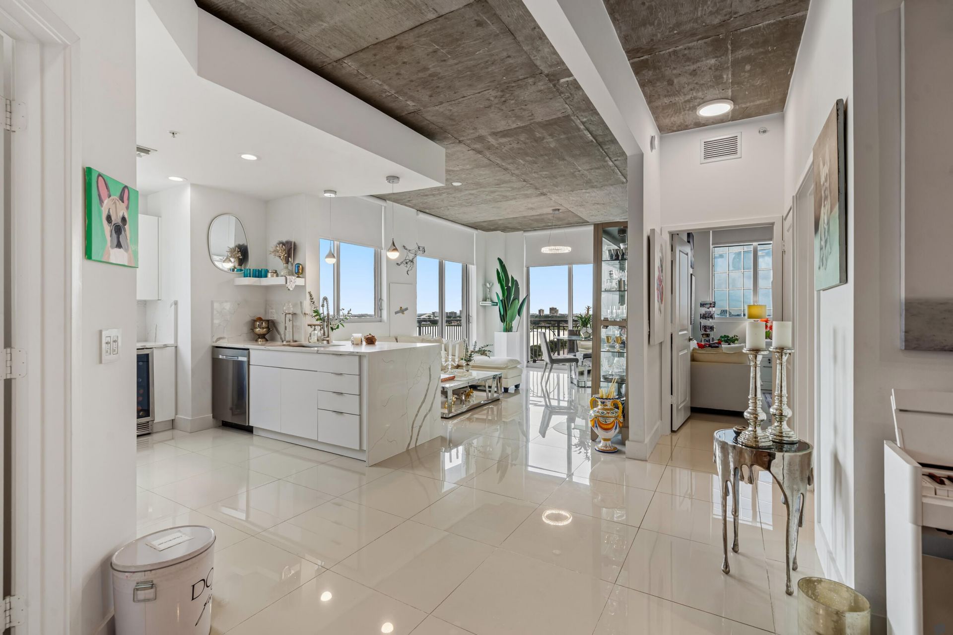 300 S Australian Avenue, Unit 907, West Palm Beach, FL 33401 Photo