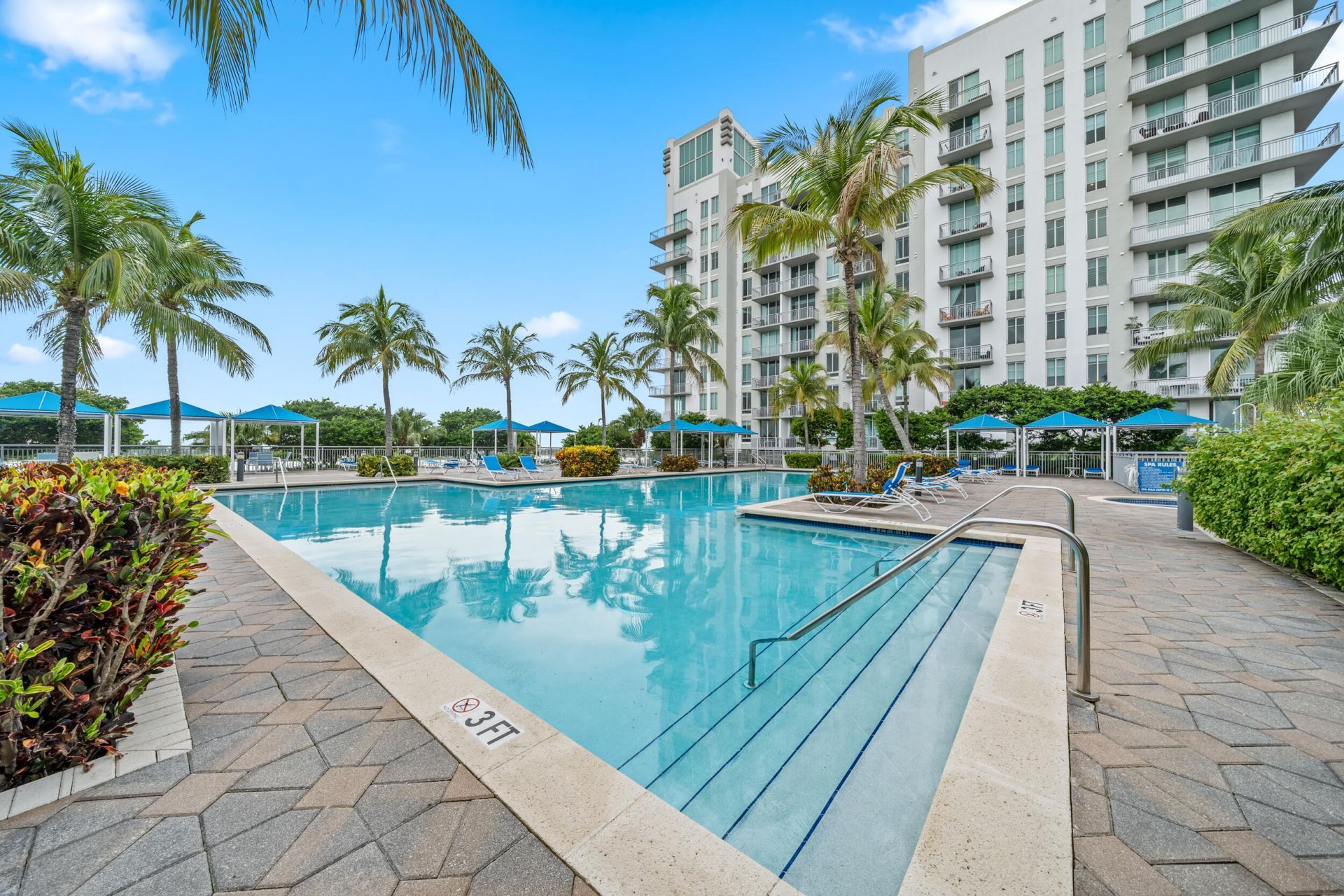 300 S Australian Avenue, Unit 907, West Palm Beach, FL 33401 Photo