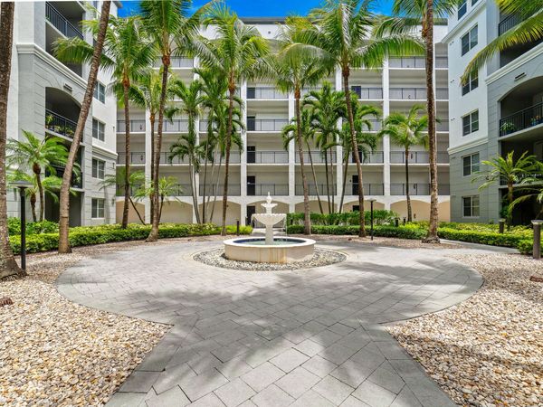 1660 Renaissance Commons Boulevard, Unit 2301, Boynton Beach, FL 33426