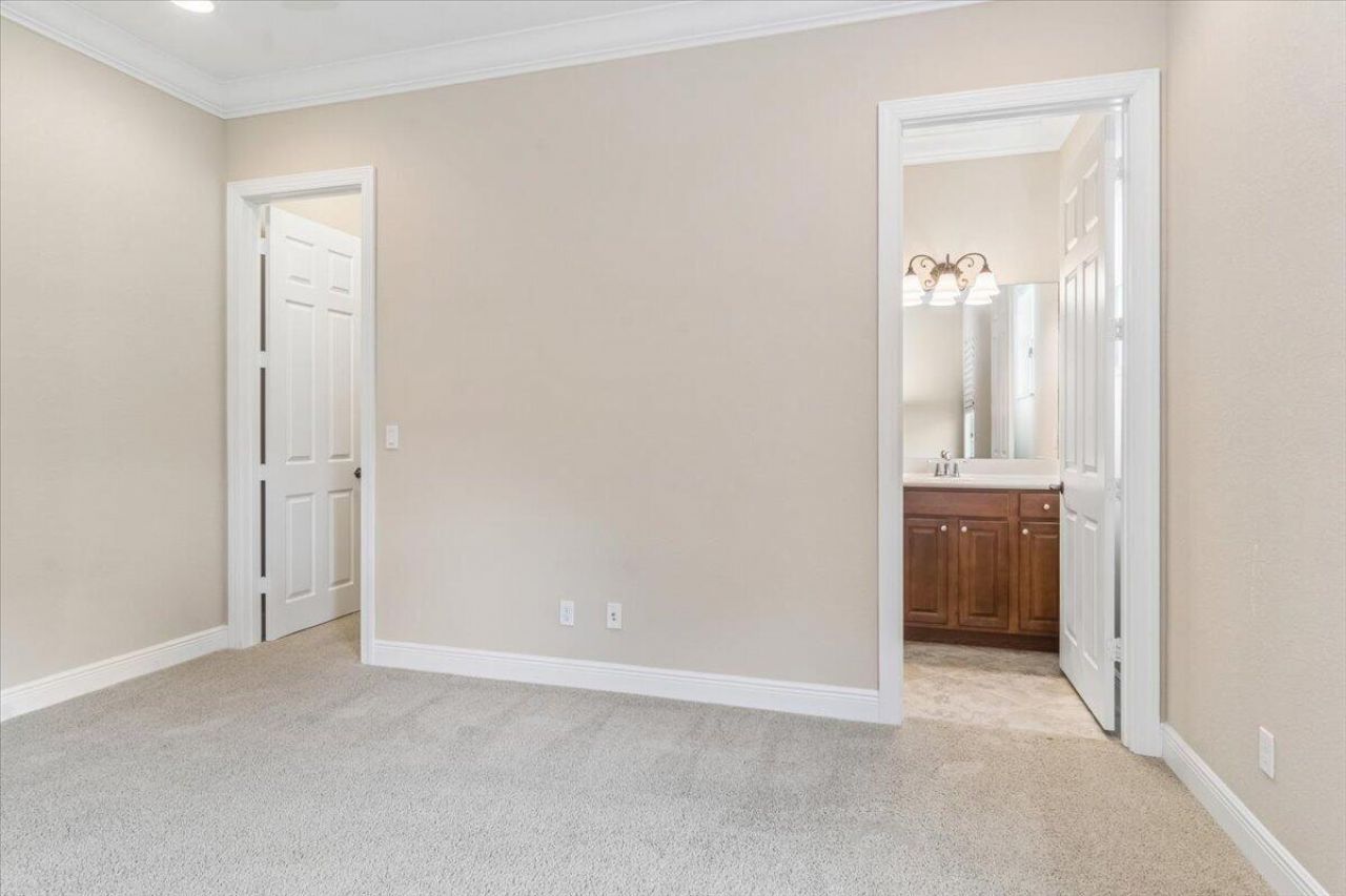 10539 SW Capraia Way, Port Saint Lucie, FL 34986 Photo