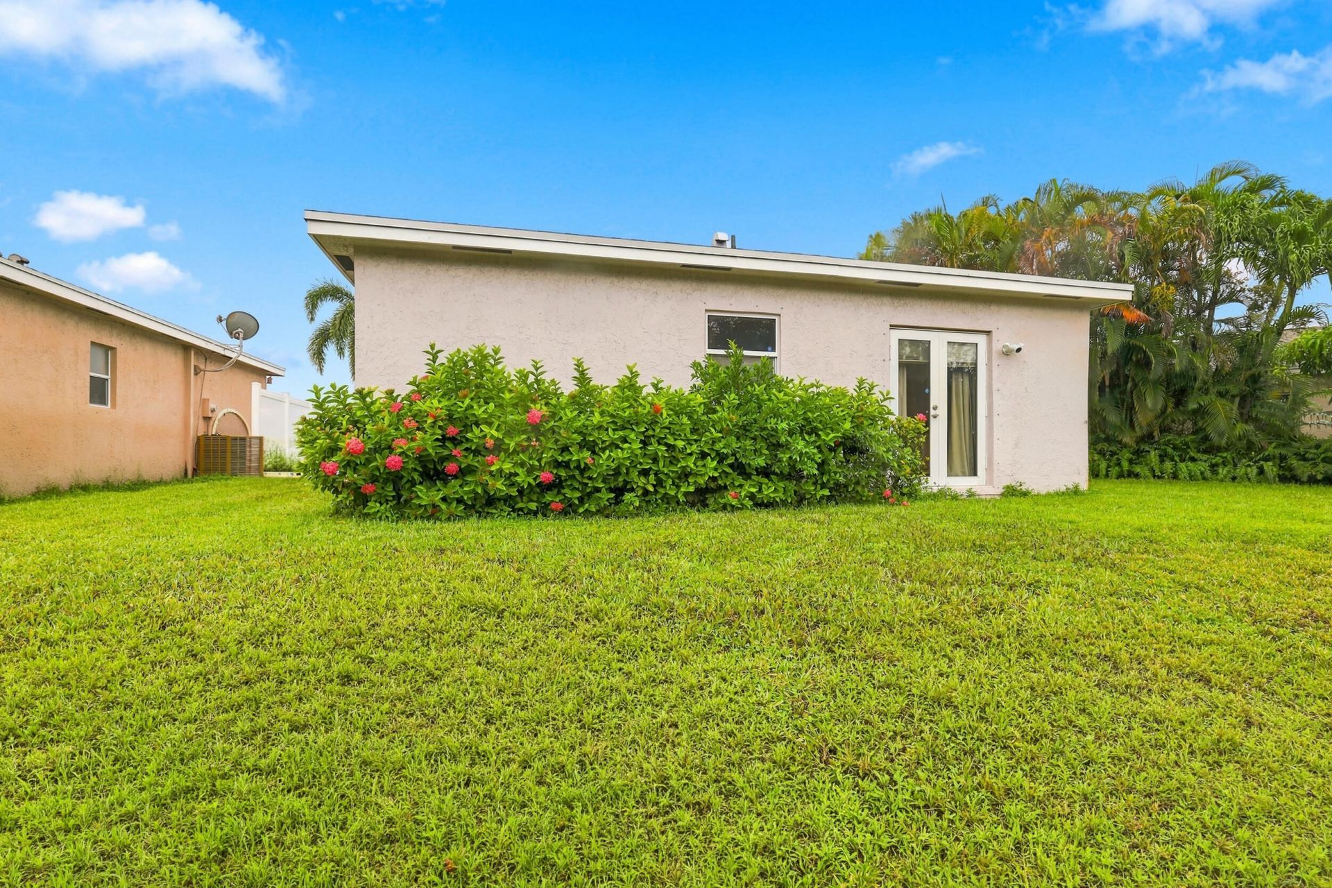 2118 E Ridge Circle E, Boynton Beach, FL 33435 Photo