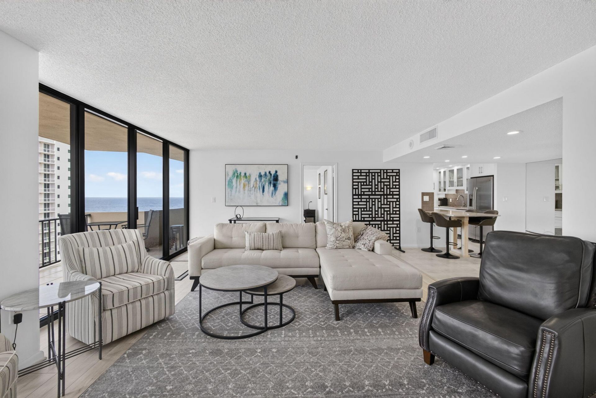 4200 N Ocean Drive, Unit 2-1601, Singer Island, FL 33404 Photo