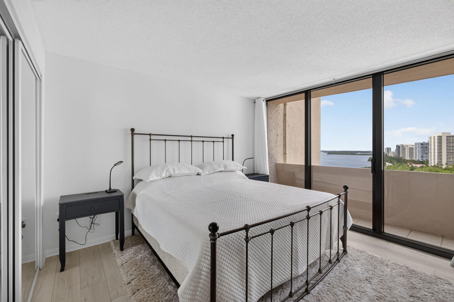 4200 N Ocean Drive, Unit 2-1601, Singer Island, FL 33404 Photo