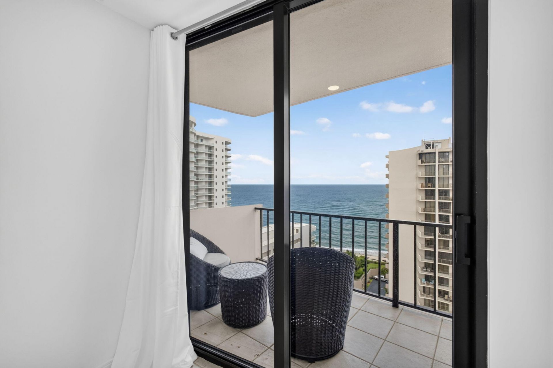 4200 N Ocean Drive, Unit 2-1601, Singer Island, FL 33404 Photo