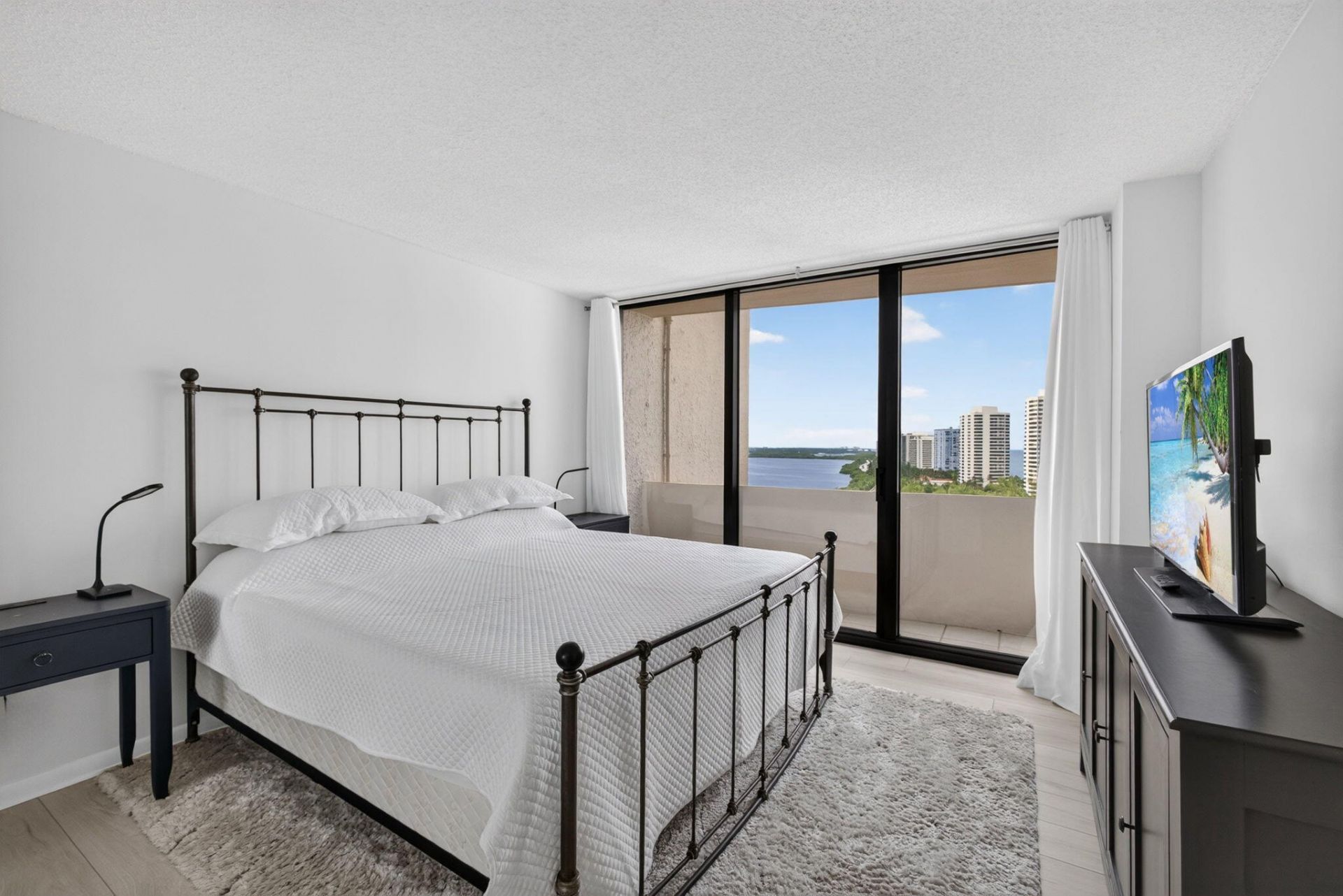 4200 N Ocean Drive, Unit 2-1601, Singer Island, FL 33404 Photo