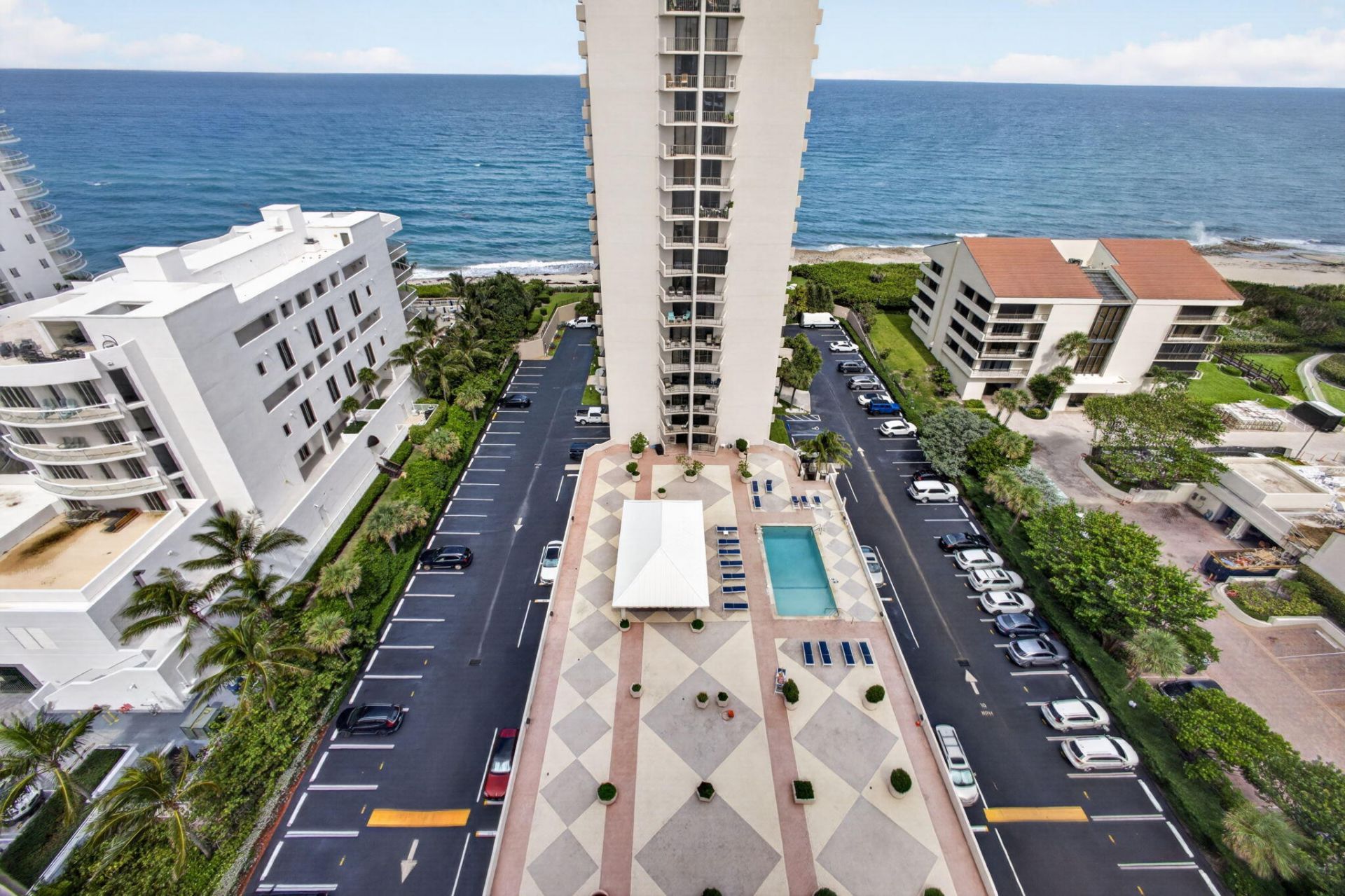 4200 N Ocean Drive, Unit 2-1601, Singer Island, FL 33404 Photo