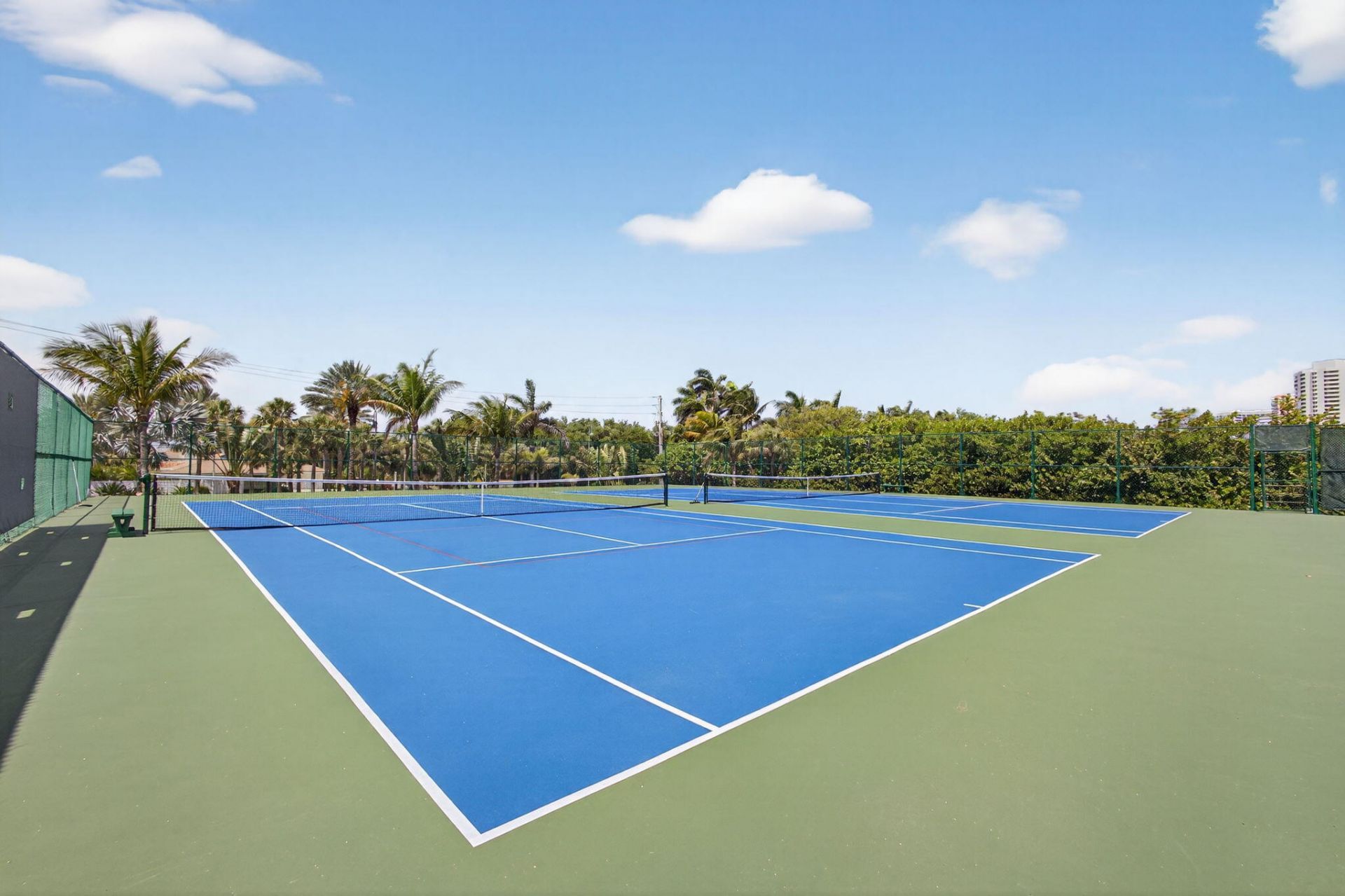 4200 N Ocean Drive, Unit 2-1601, Singer Island, FL 33404 Photo