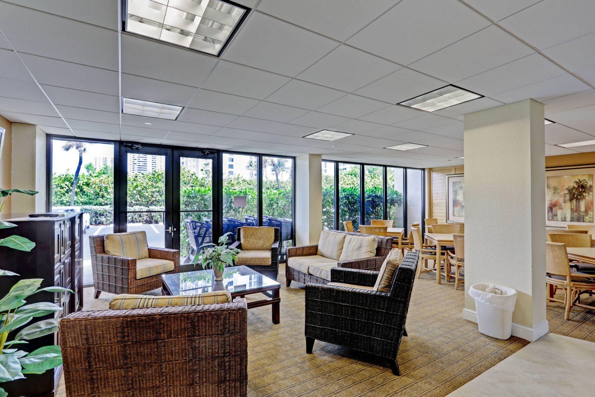 4200 N Ocean Drive, Unit 2-1601, Singer Island, FL 33404 Photo