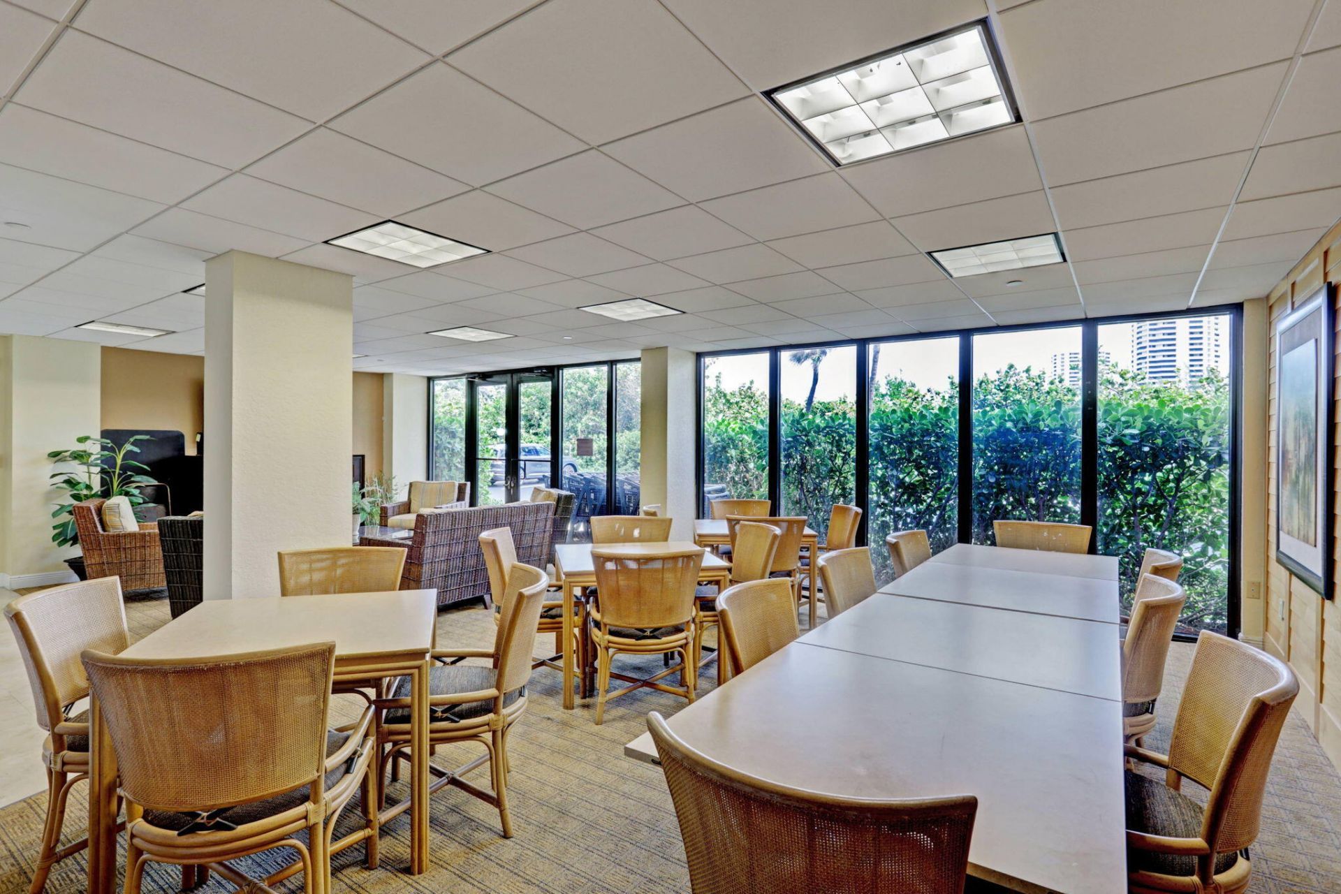 4200 N Ocean Drive, Unit 2-1601, Singer Island, FL 33404 Photo