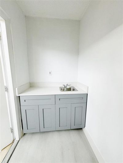 1136 NW 5th Court, Fort Lauderdale, FL 33311 Photo