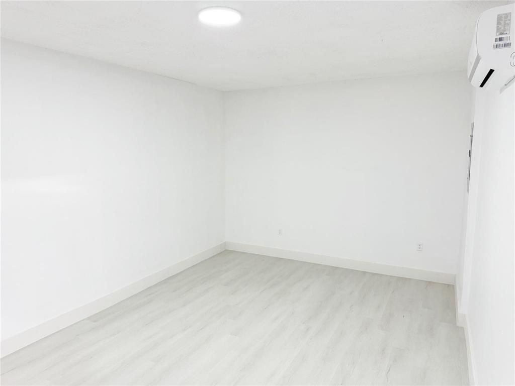 1136 NW 5th Court, Fort Lauderdale, FL 33311 Photo