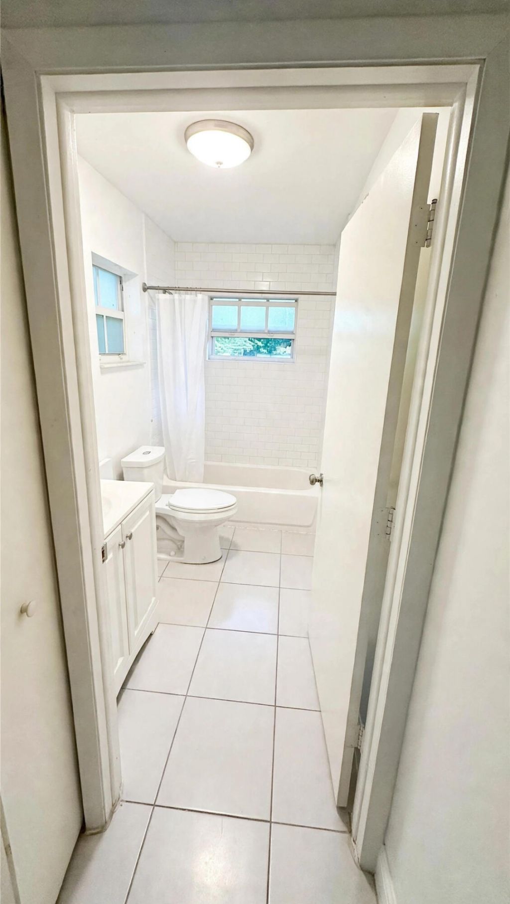 1136 NW 5th Court, Fort Lauderdale, FL 33311 Photo