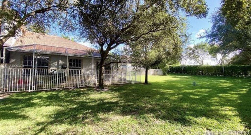 1828 NW 79th Way Nw, Pembroke Pines, FL 33024 Photo