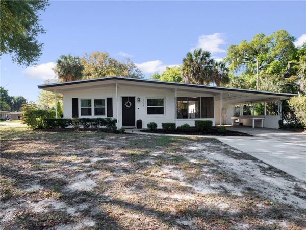 106 E JINKINS CIRCLE , SANFORD, FL 32773