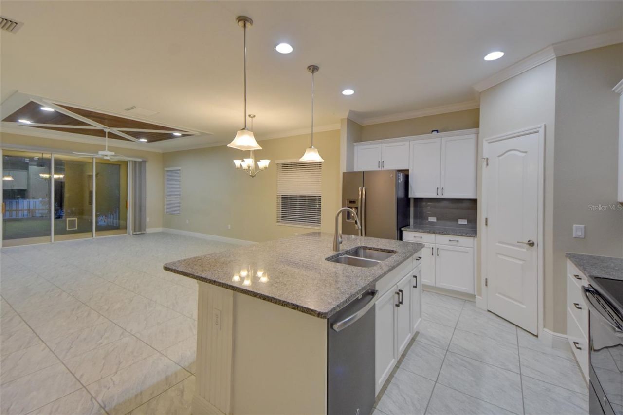 7408 Ridgelake Circle , Bradenton, FL 34203 Photo