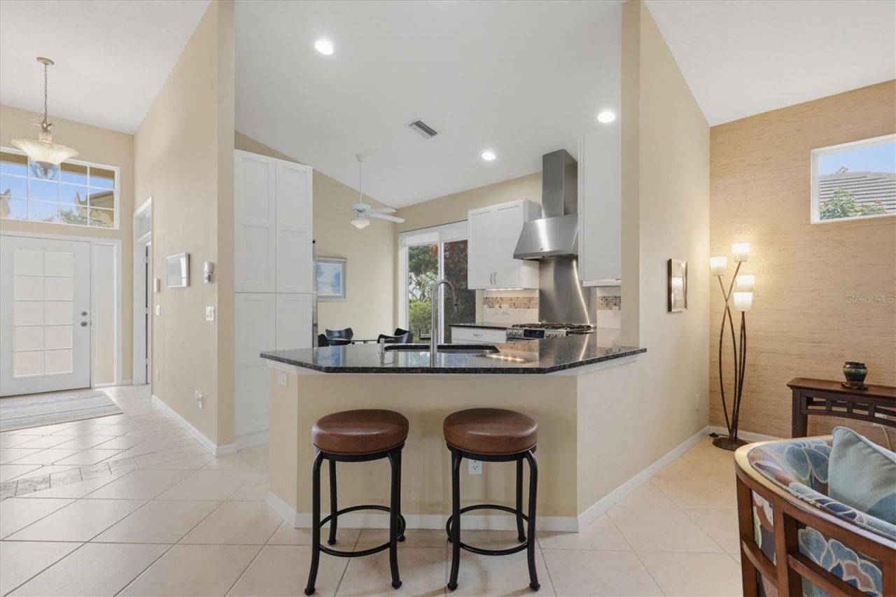 7235 Kensington Court, University Park, FL 34201 Photo