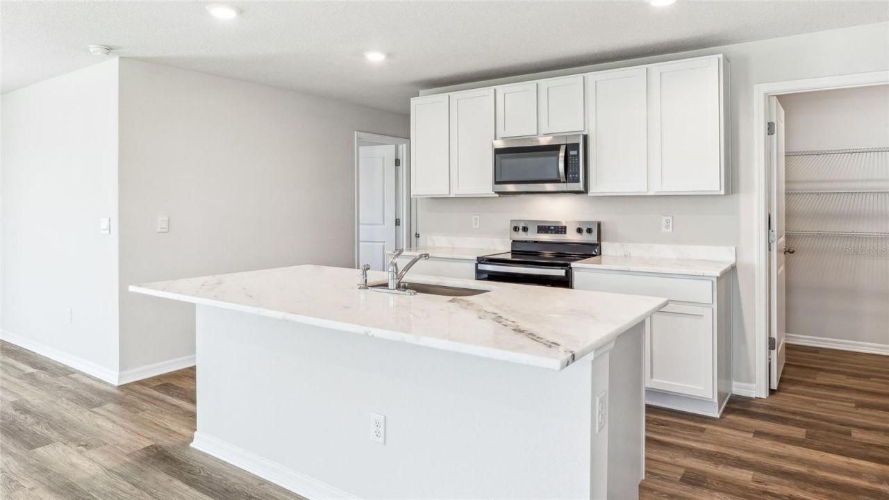 18615 Lookout Ridge Place , Lakewood Ranch, FL 34211 Photo
