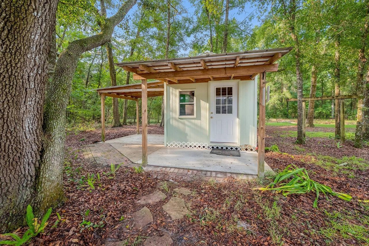 7250 Cardinal Trail, Fanning Springs, FL 32693 Photo