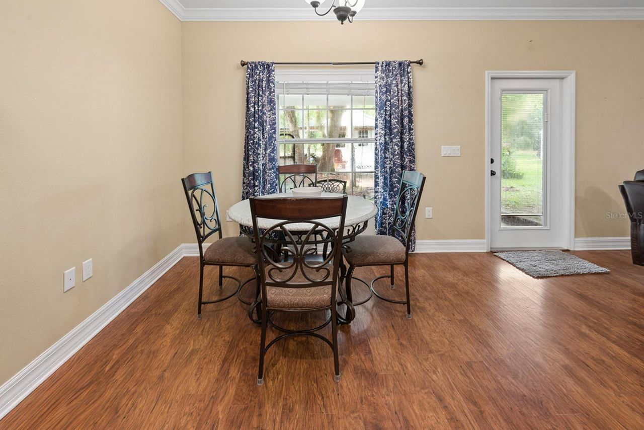 7250 Cardinal Trail, Fanning Springs, FL 32693 Photo