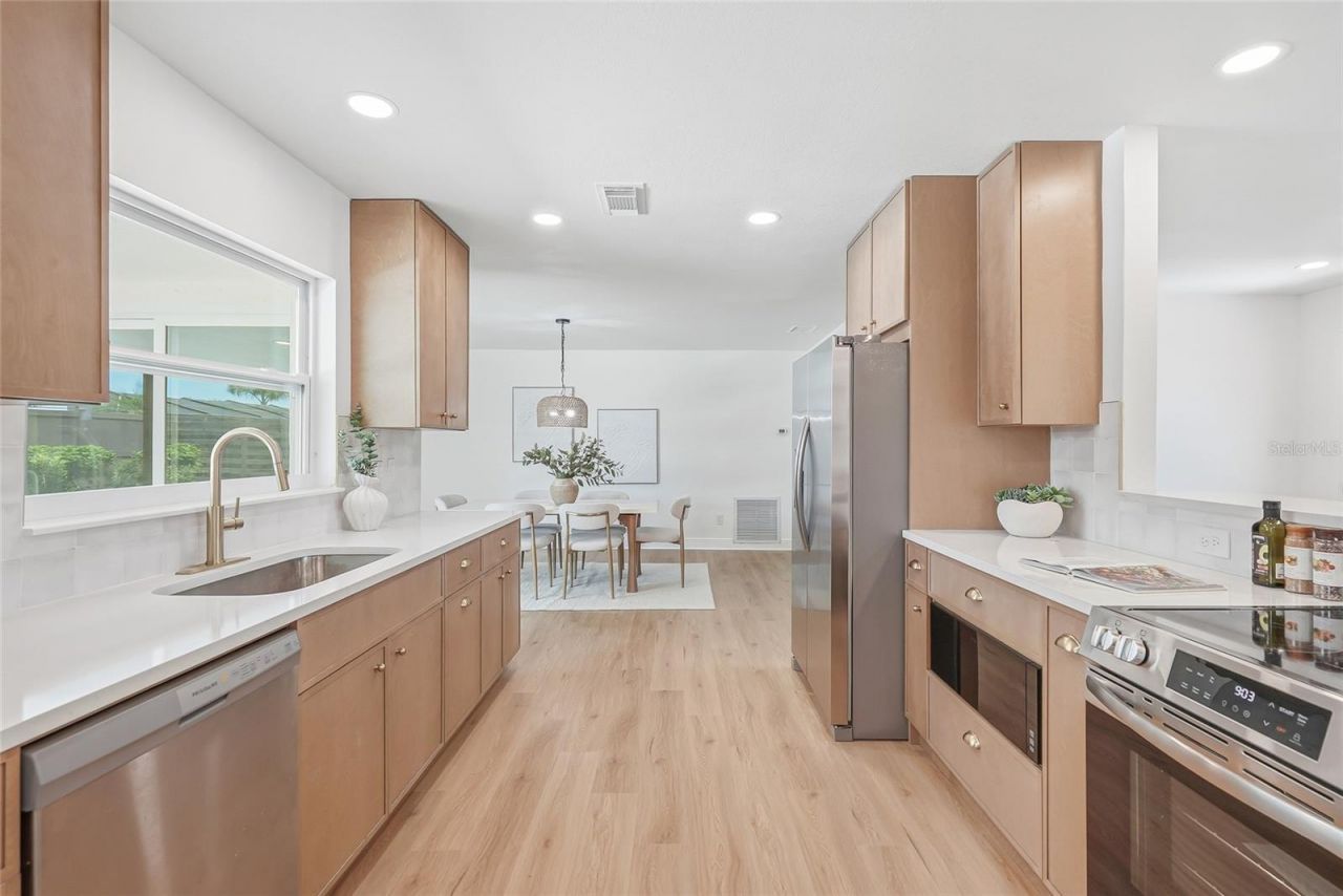 5116 18th Avenue W, Bradenton, FL 34209 Photo