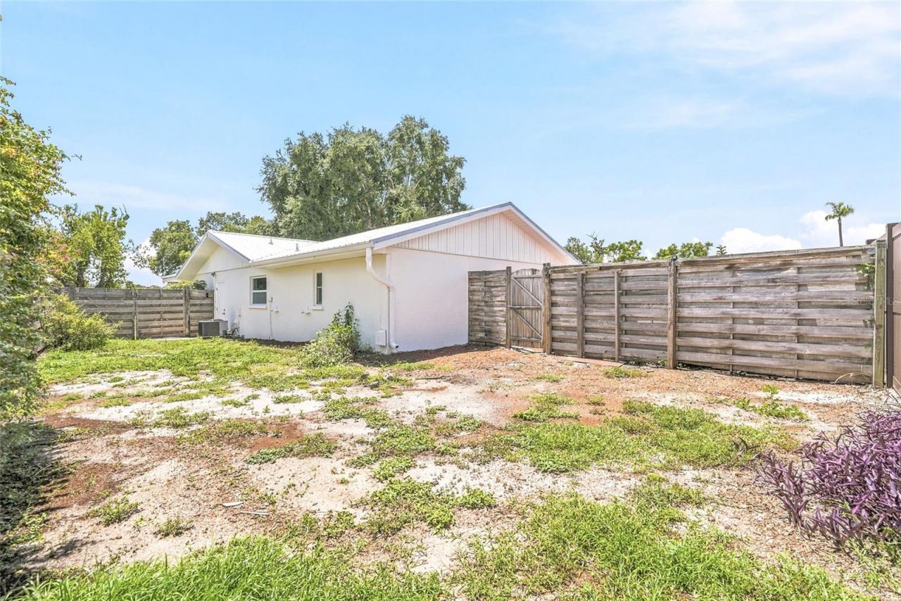 5116 18th Avenue W, Bradenton, FL 34209 Photo